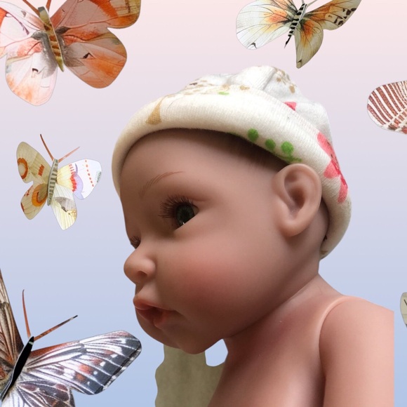 KAYDORA  Baby Doll 11” Booties nightcap matching baby blanket newborn Real life - Picture 7 of 9